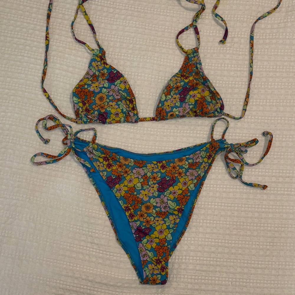 Floral String Bikini Set